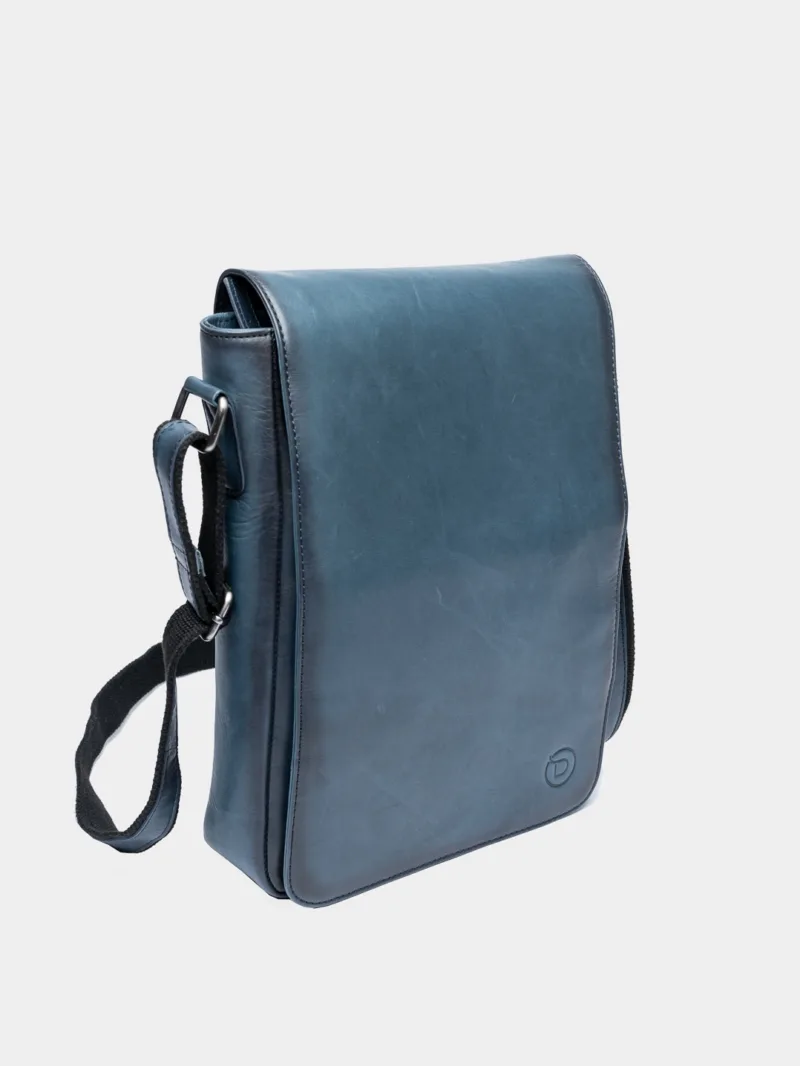 Luxury leather messenger